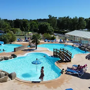 **** Camping De La De Cleut-rouz France